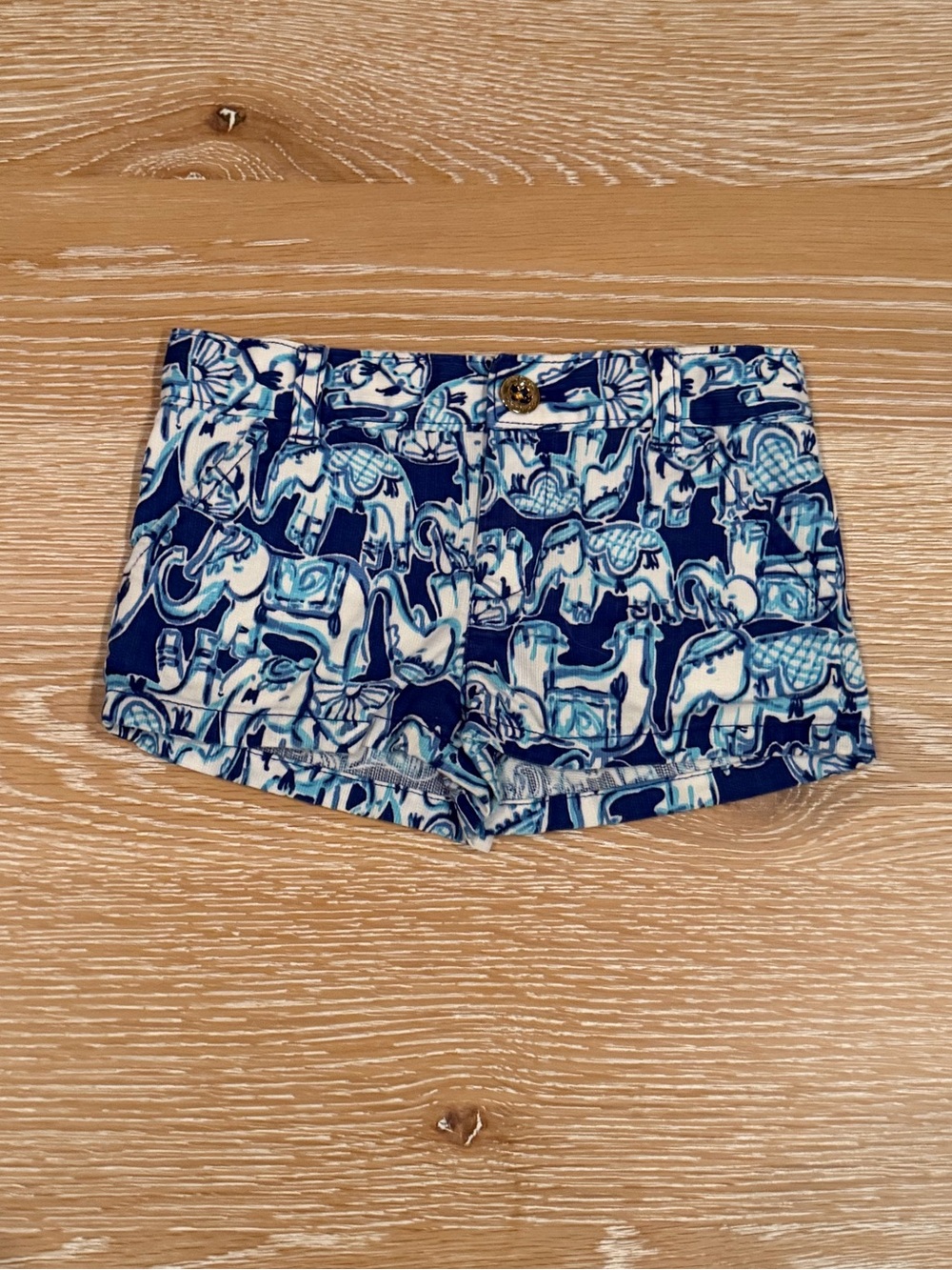 Lilly Pulitzer girls shorts - Picture 2 of 5